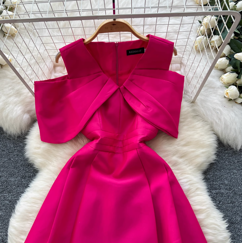 Elegant Hollowed Sleeve Party Dress