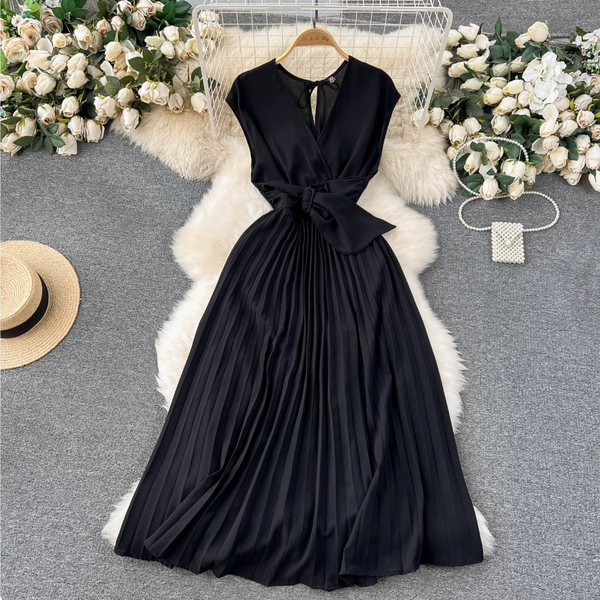 V-neck Knotted Bow Pleated Dress