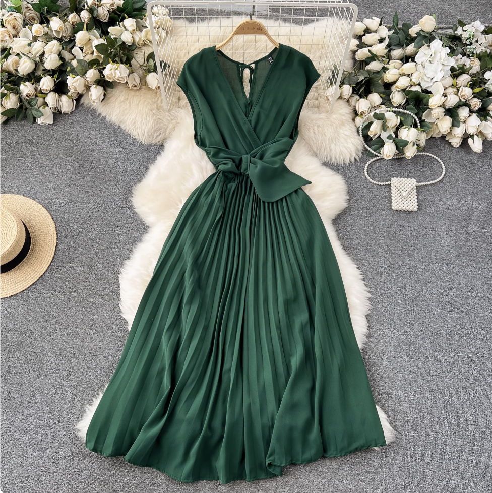 V-neck Knotted Bow Pleated Dress