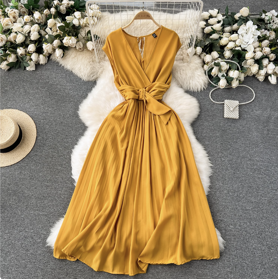 V-neck Knotted Bow Pleated Dress