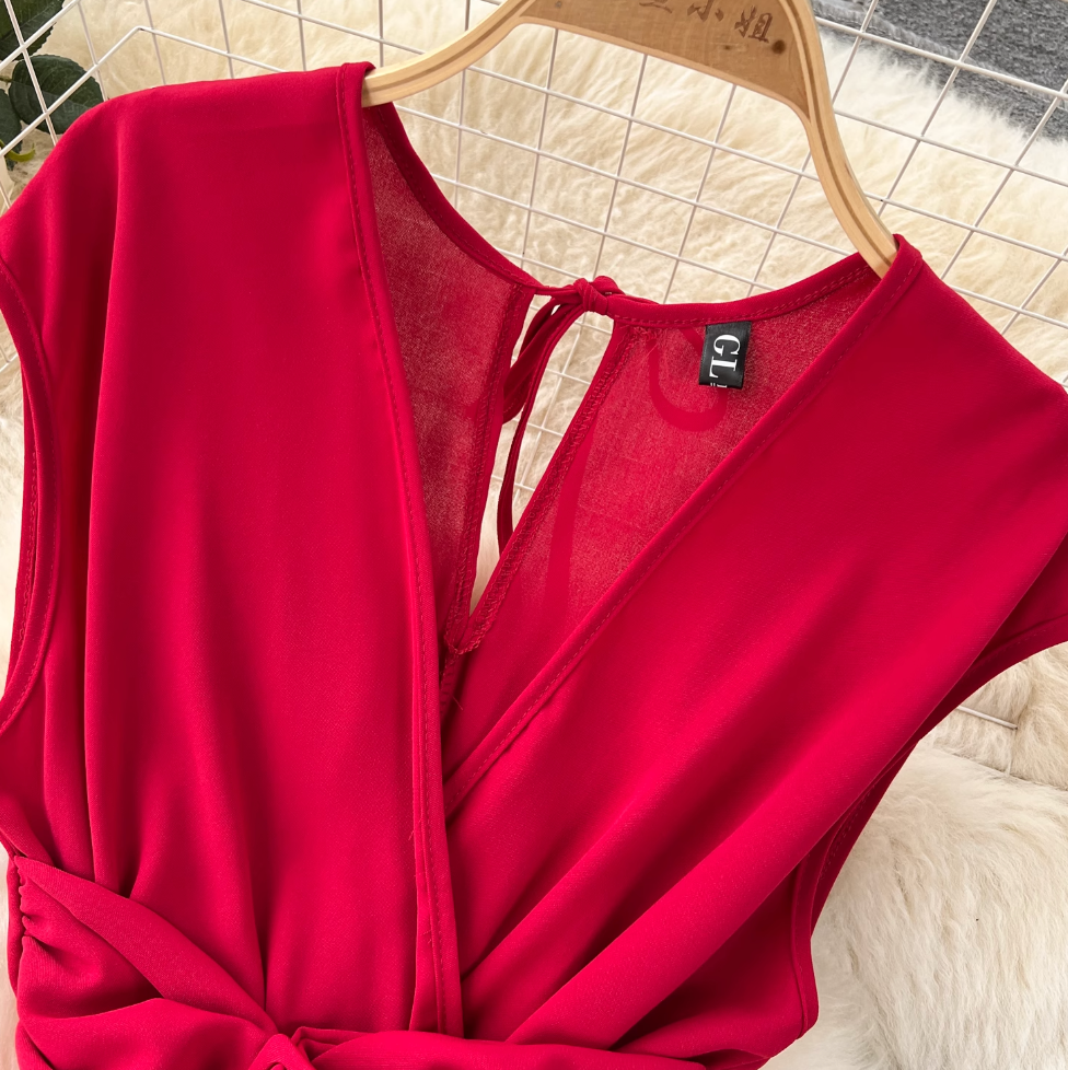 V-neck Knotted Bow Pleated Dress