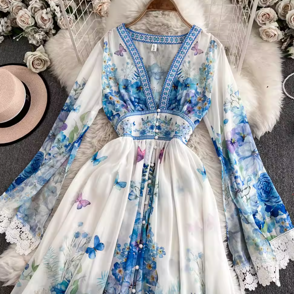 Courtly V-neck Floral Printed Dress