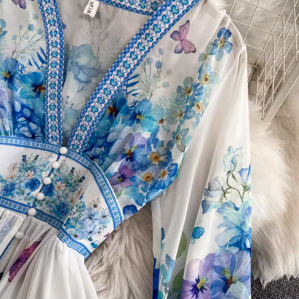 Courtly V-neck Floral Printed Dress
