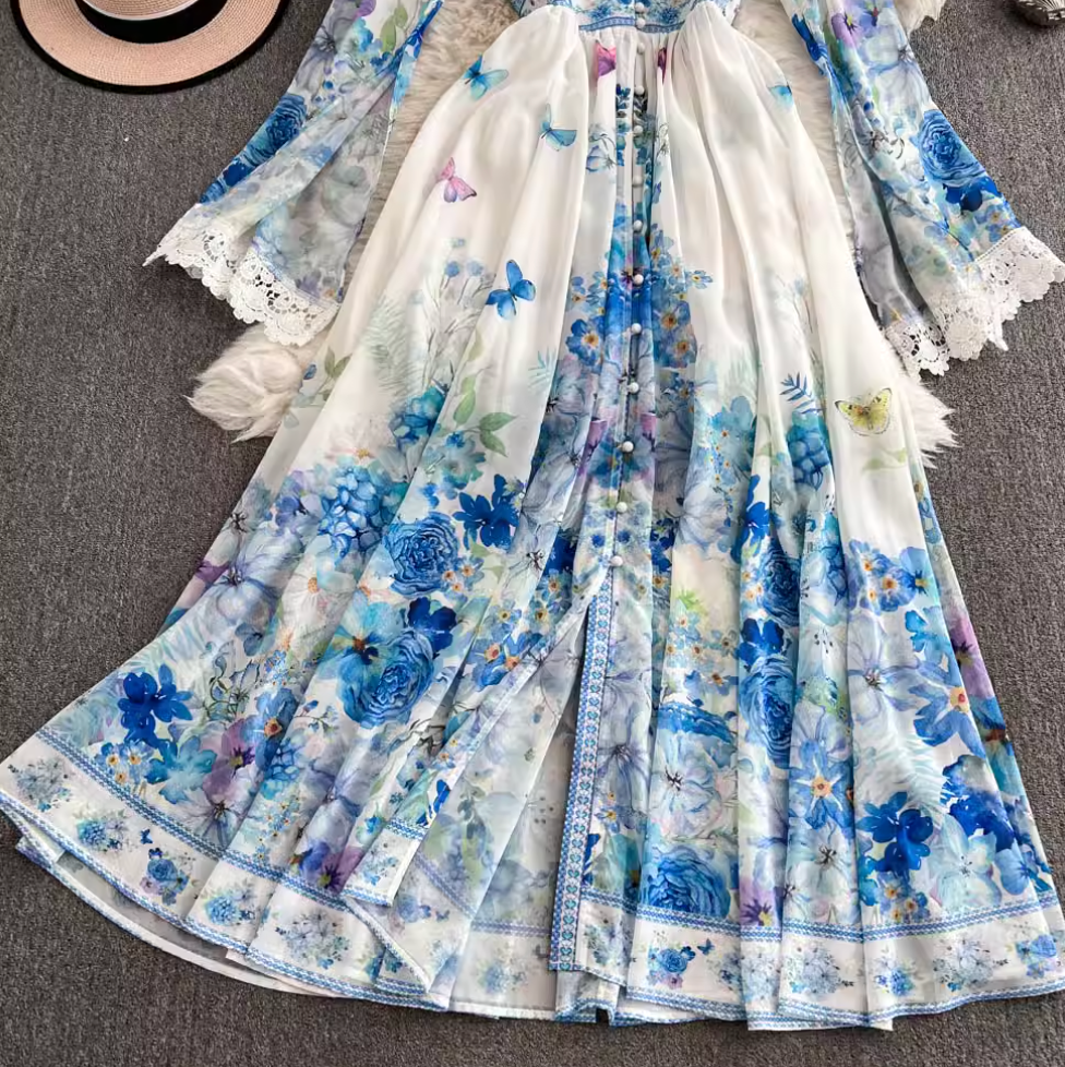 Courtly V-neck Floral Printed Dress
