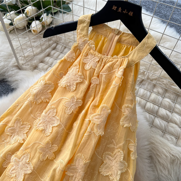 Floral Embroidery Loose Halter Dress