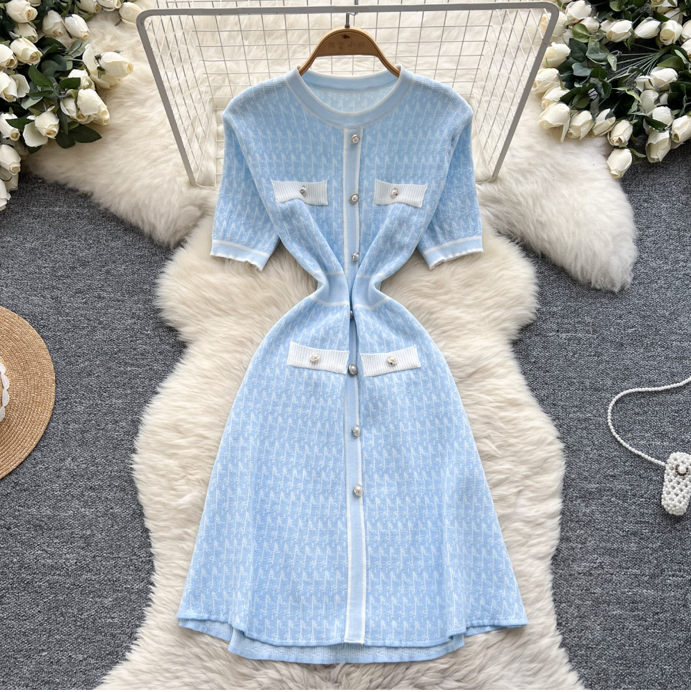 Pearl Button Slim-fit Sweater Dress