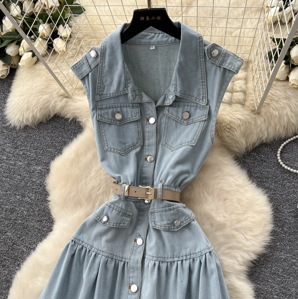 Lapeled Sleeveless Vintage Denim Dress