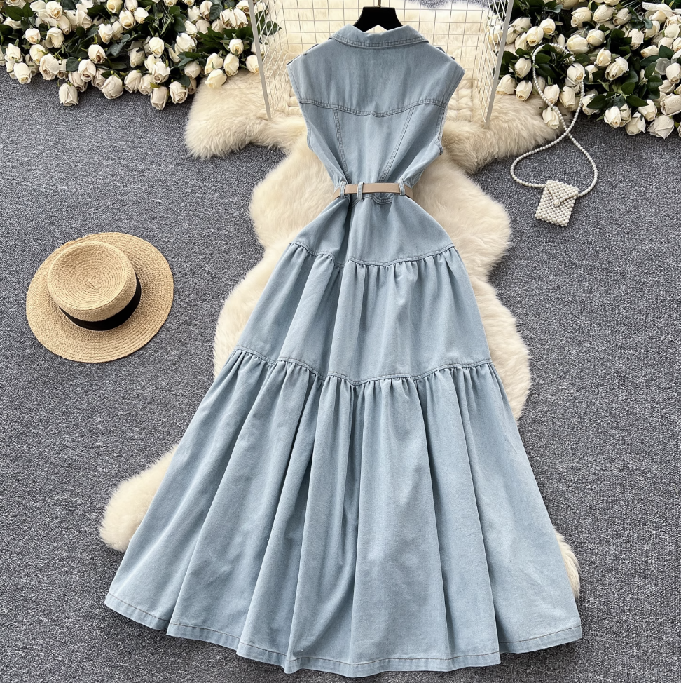 Lapeled Sleeveless Vintage Denim Dress