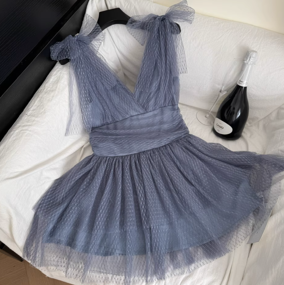 V-neck Grayish Blue Puffy Dress