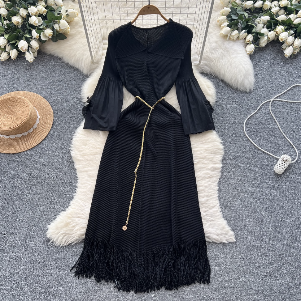 Lapeled Pleated Fringed Knit Dress