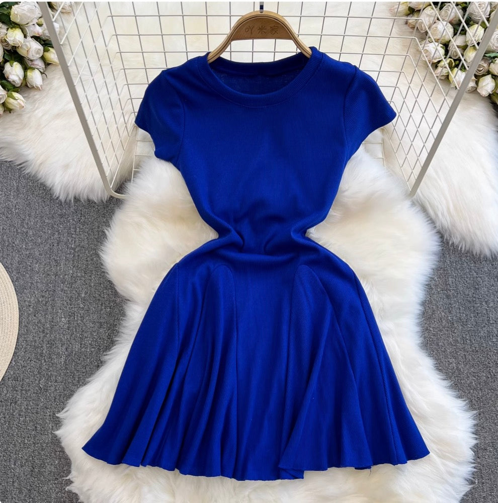 Solid Color A-line Puffy Dress