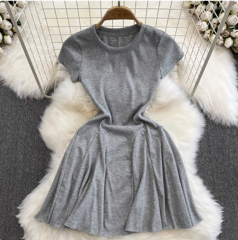 Solid Color A-line Puffy Dress