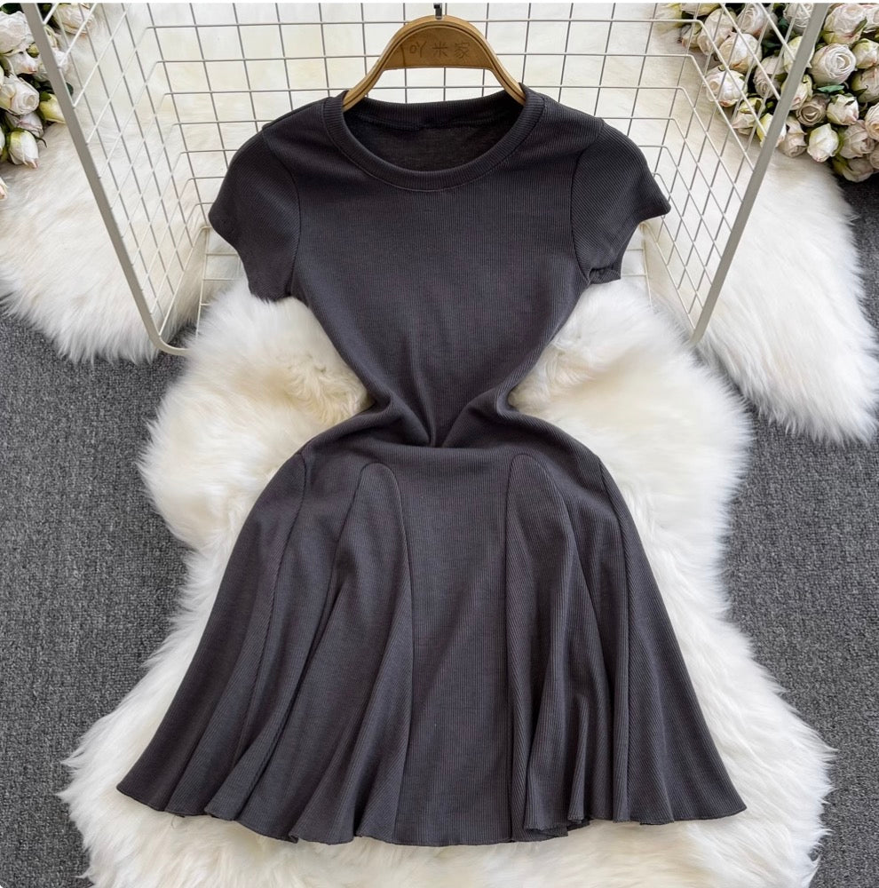 Solid Color A-line Puffy Dress