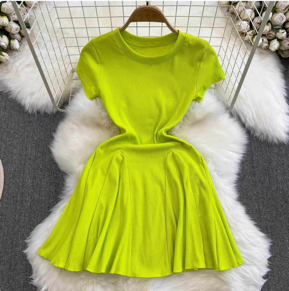 Solid Color A-line Puffy Dress
