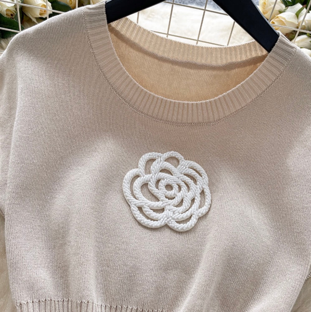Simple Design 3d Flower Knit Dress