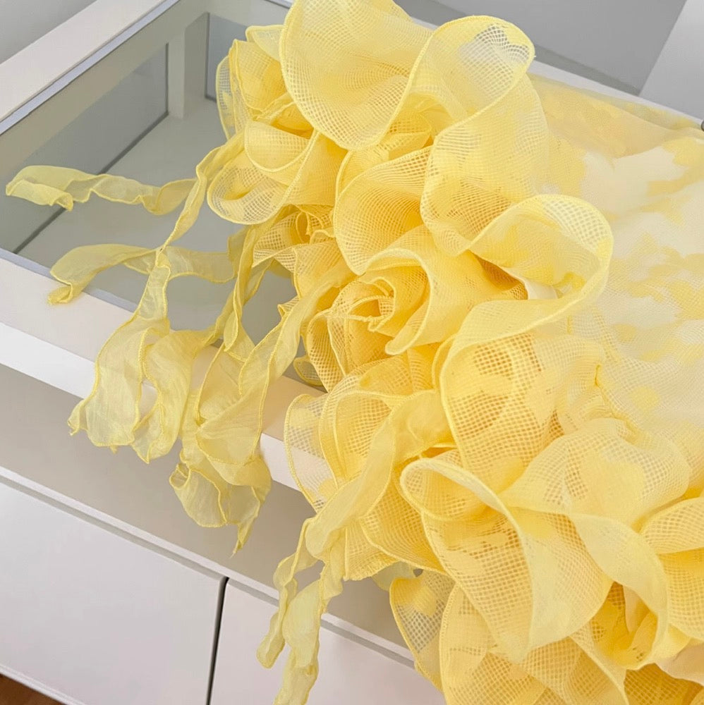 One-shoulder Yellow Flower Embroidery Dress