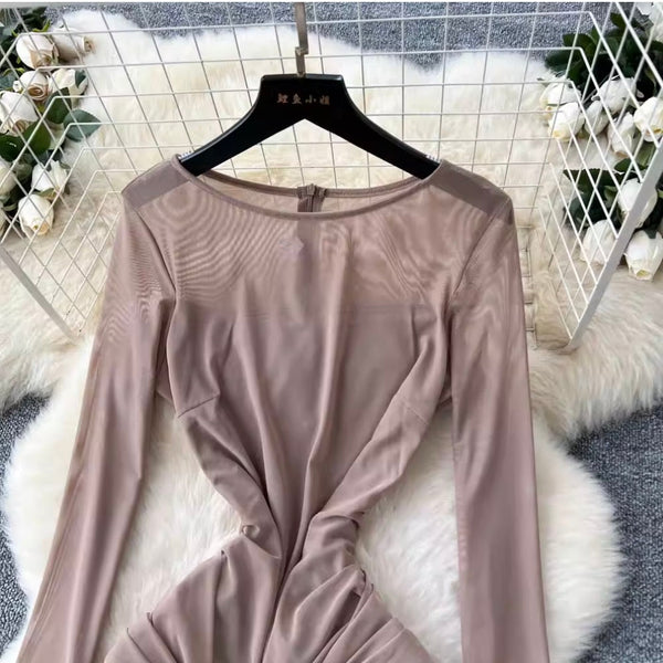 Niche Knotted Slim-fit Dress