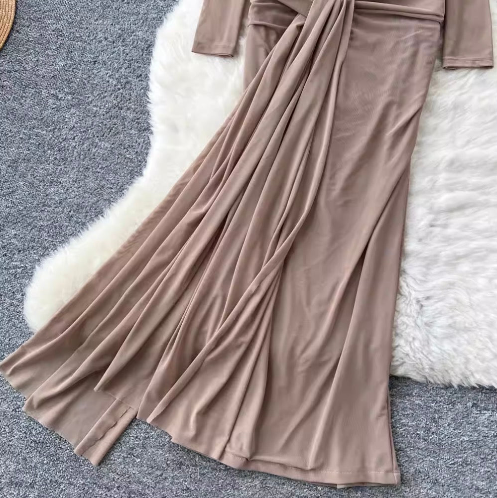 Niche Knotted Slim-fit Dress
