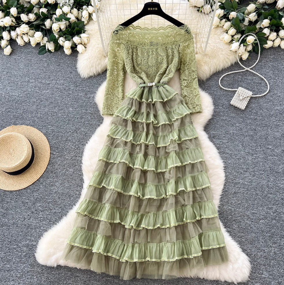 Off-shoulder Puffy Layered Lace Dress