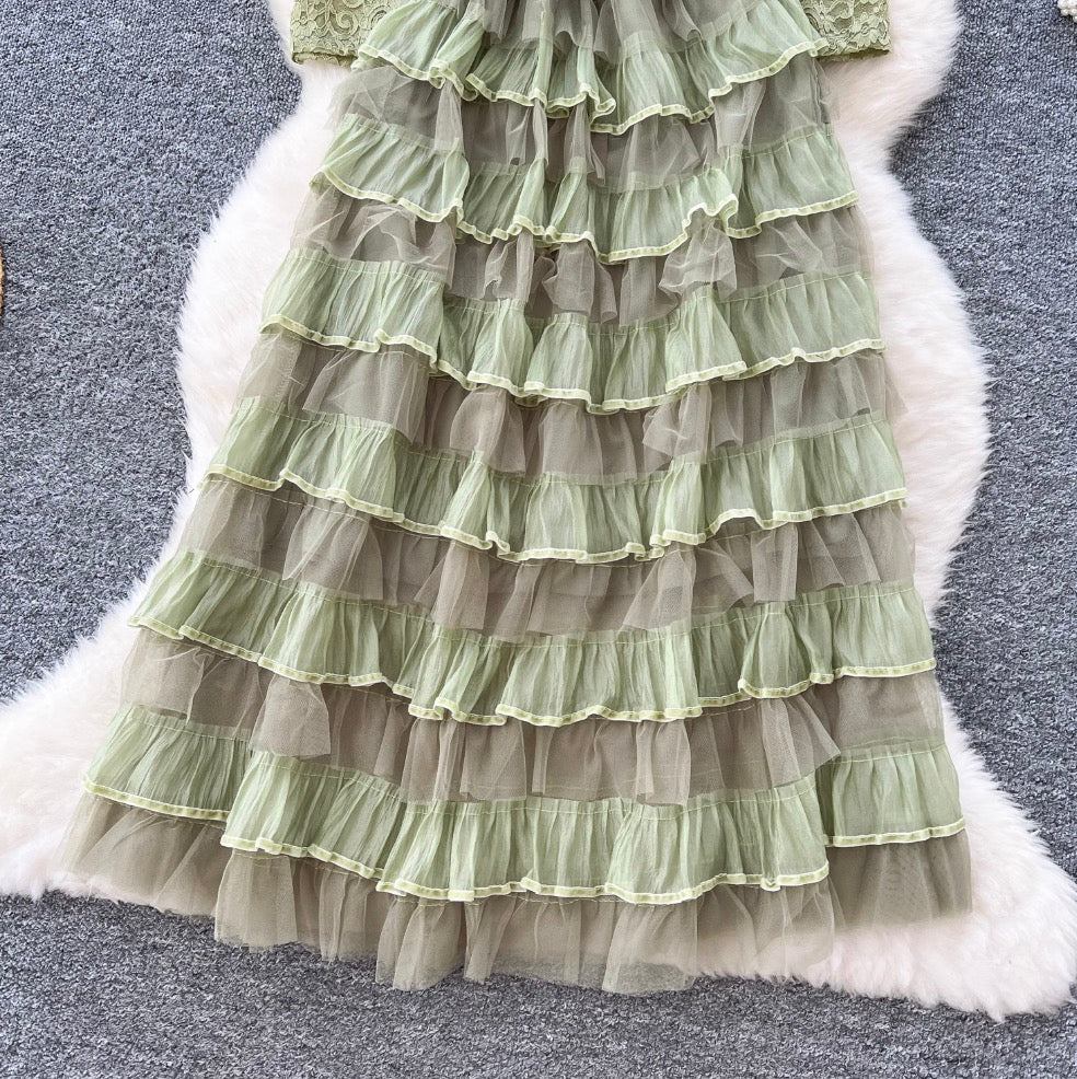 Off-shoulder Puffy Layered Lace Dress