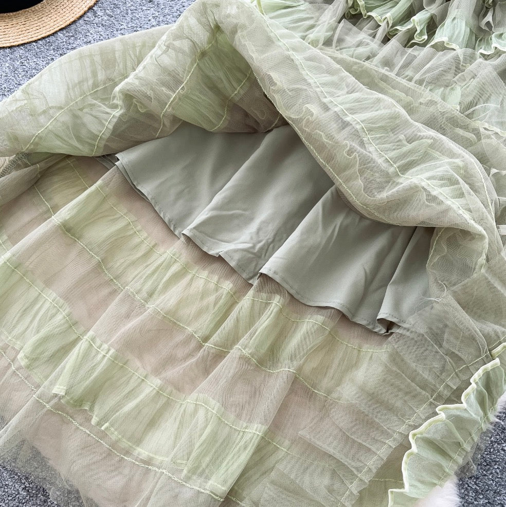 Off-shoulder Puffy Layered Lace Dress
