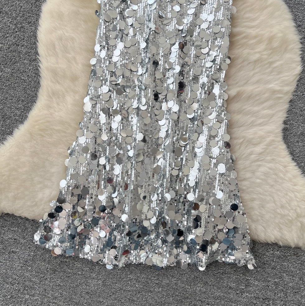 Silver Sequined Slim Dress with Choker