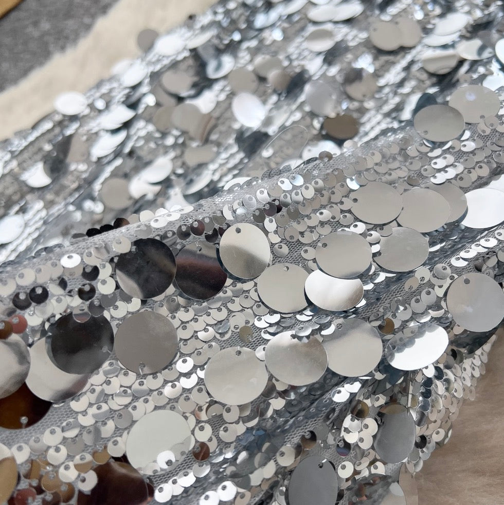 Silver Sequined Slim Dress with Choker