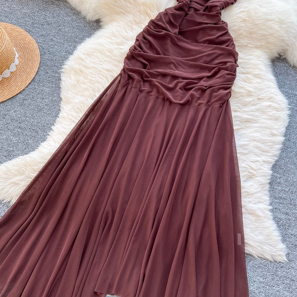 Niche Off-shoulder Pleated Coffee Dress