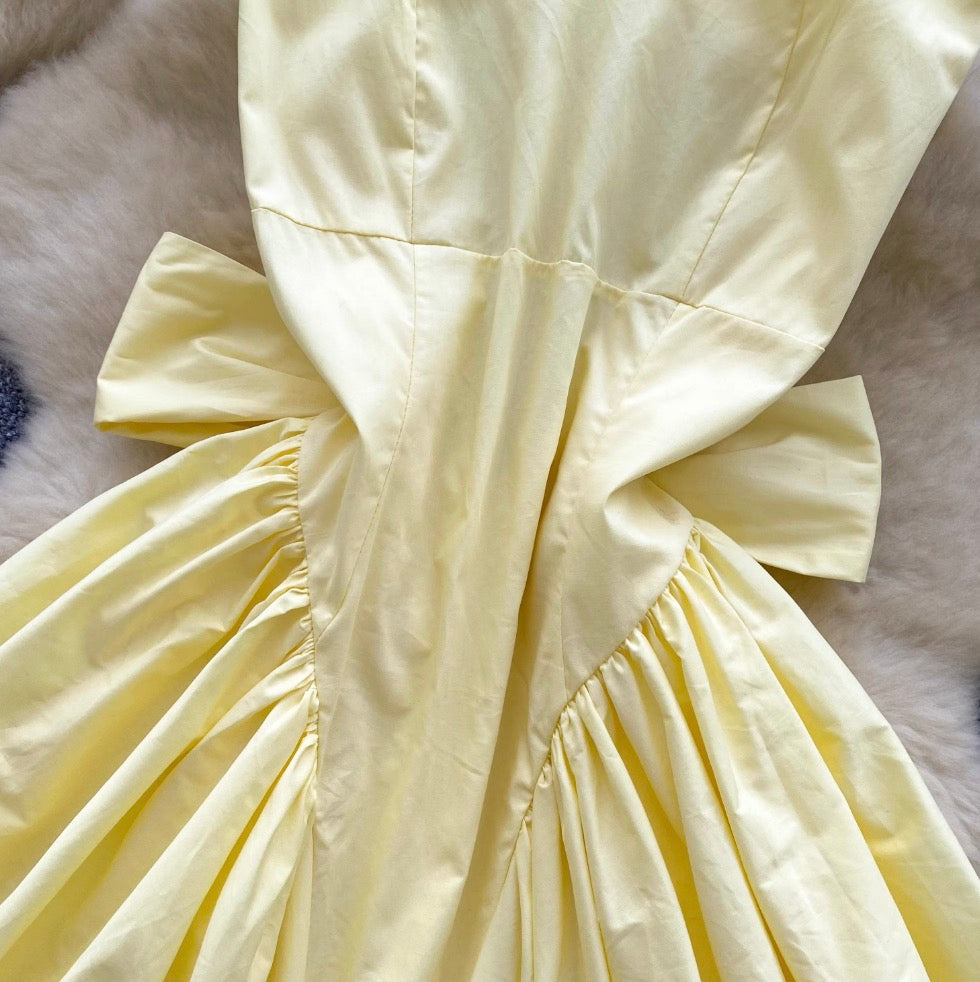 Bright Color Back Bow-tie Slip Dress
