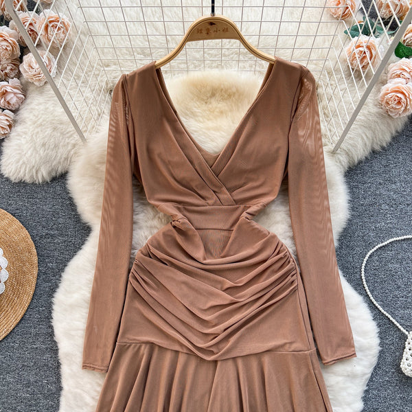 V-neck Pleated Mesh Short Dress