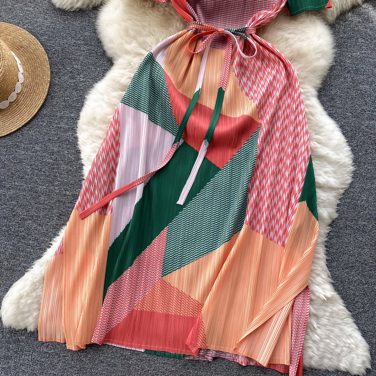 Lace-up Geometric Printed Pleated Dress