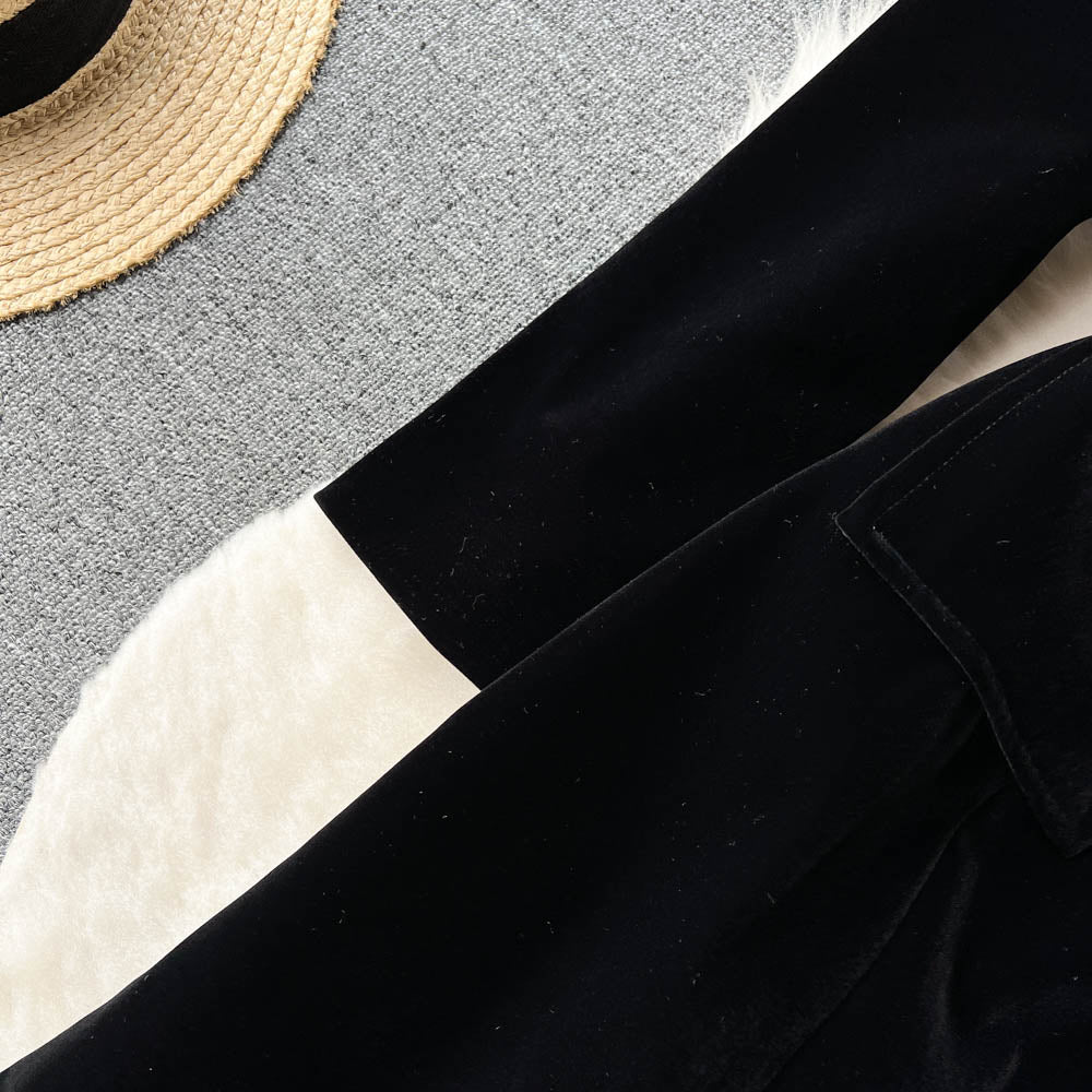 Vintage Single-breasted Black Velvet Dress