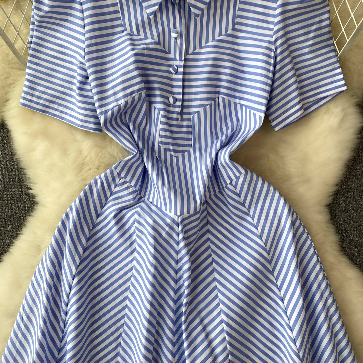 Lapeled Puffy Sleeve Striped Dress
