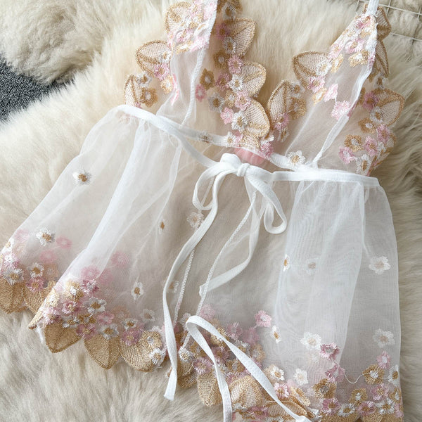 Sweet Lace Patchwork Embroidered Poncho Dress
