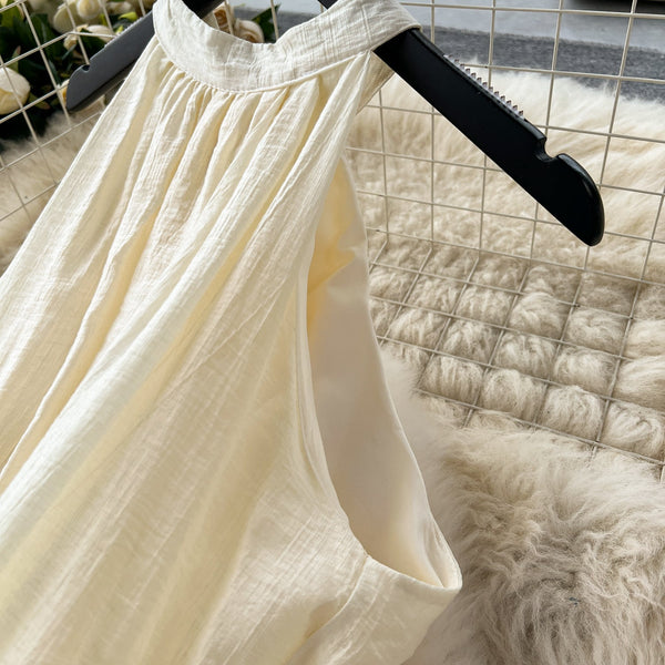 Niche Embroidered Lace-up Halter Dress