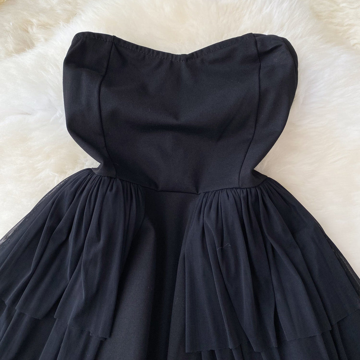 Vintage Off-shoulder Puffy Mesh Black Dress