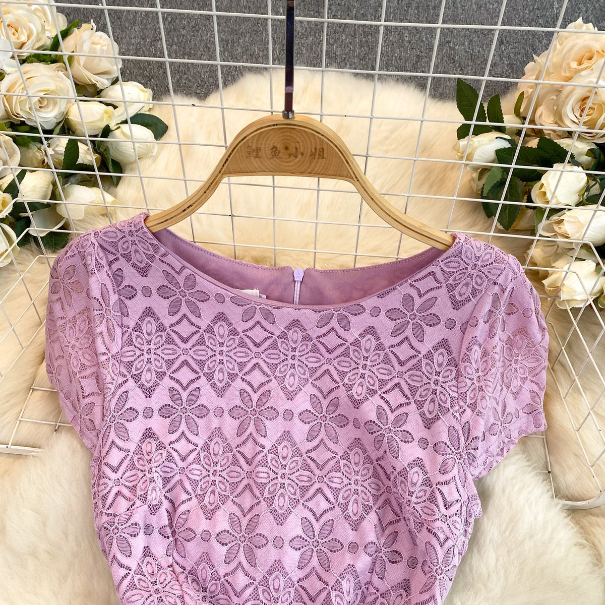 Sweetie Hip-wrapping Pink Lace Dress