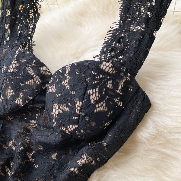 High-end Square Neck Lace Dress