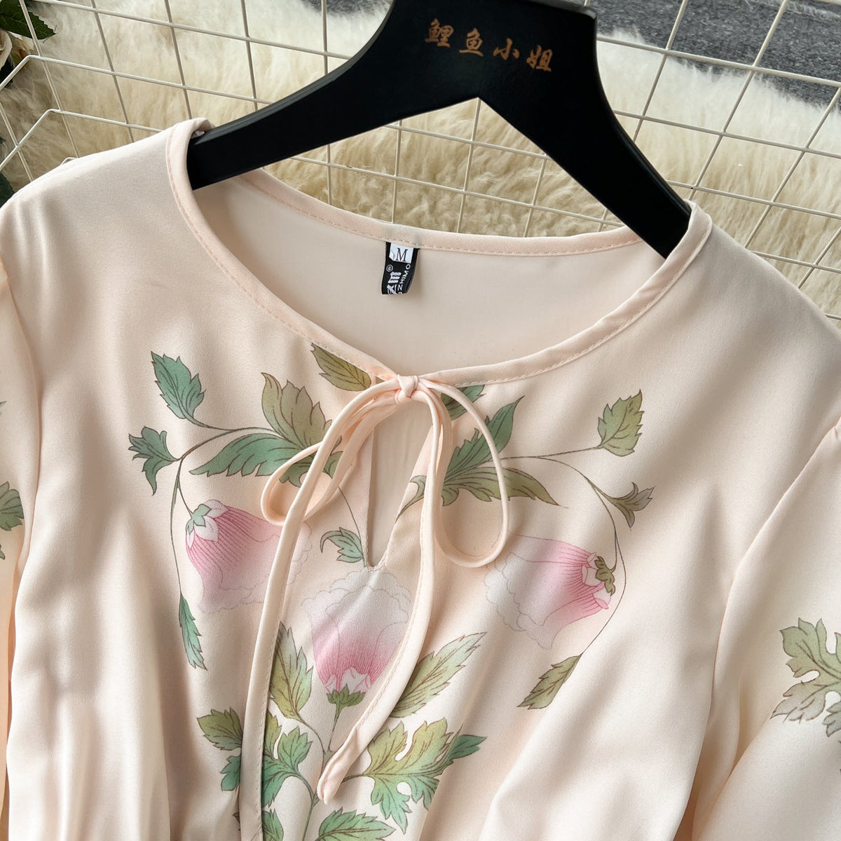 Courtly Pleated Floral Printed Dress