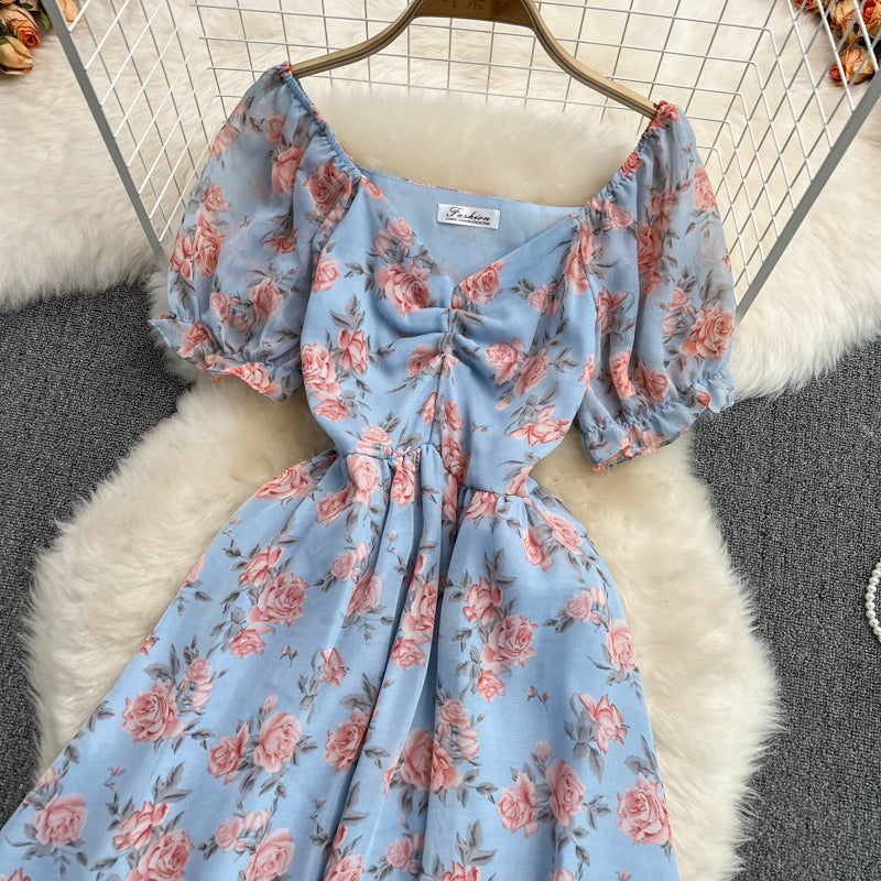 Waist-slimming V-neck Floral Chiffon Dress