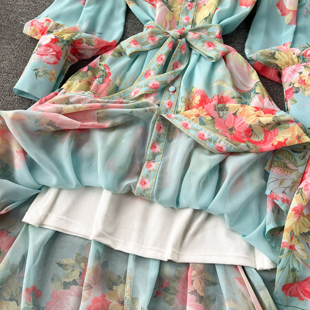 Courtly Lace-up Floral Shirt Dress