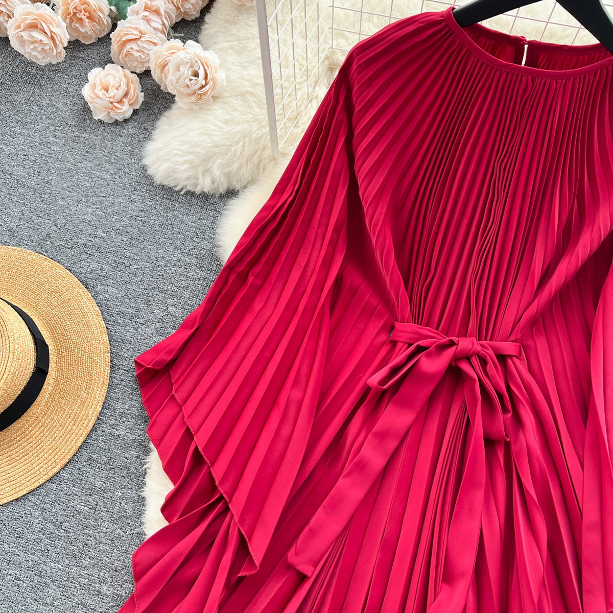 Solid Color Lace-up Pleated Dress