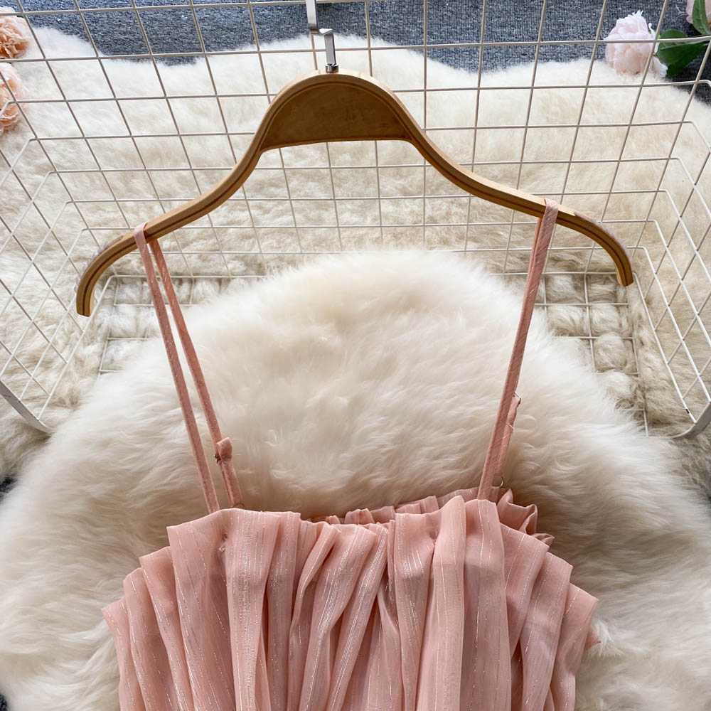 Pembe Volanlı Şifon Elbise