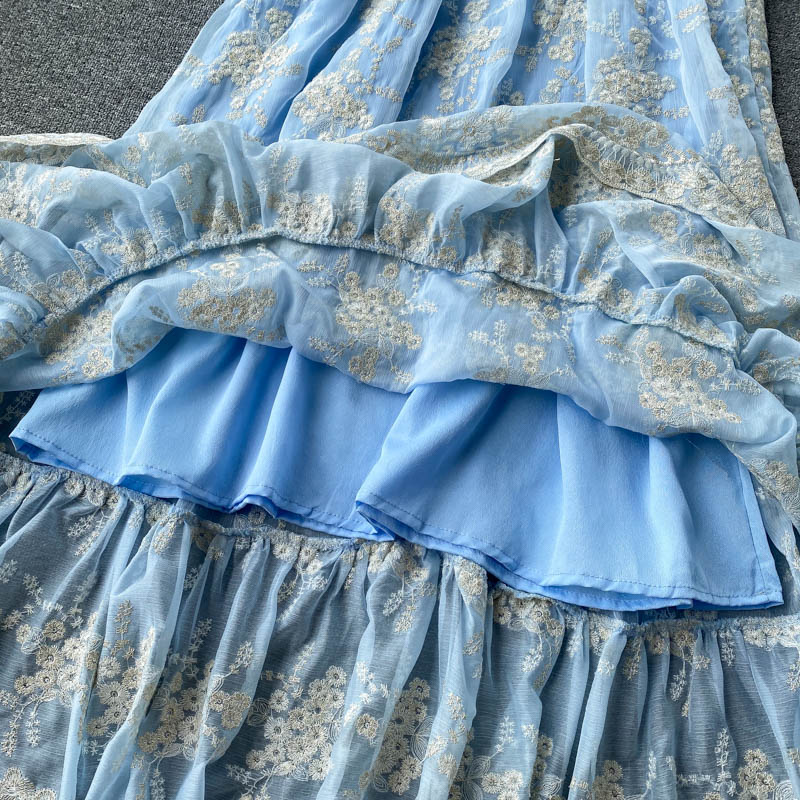 Courtly Embroidered Ruffle Lace Dress