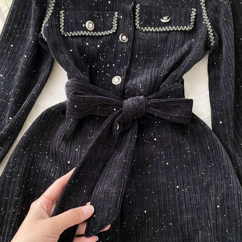 Vintage Waist-slimming A-line Black Dress