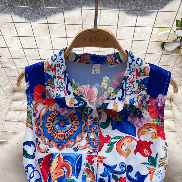 Courtly Sleeveless Floral Printed Dress