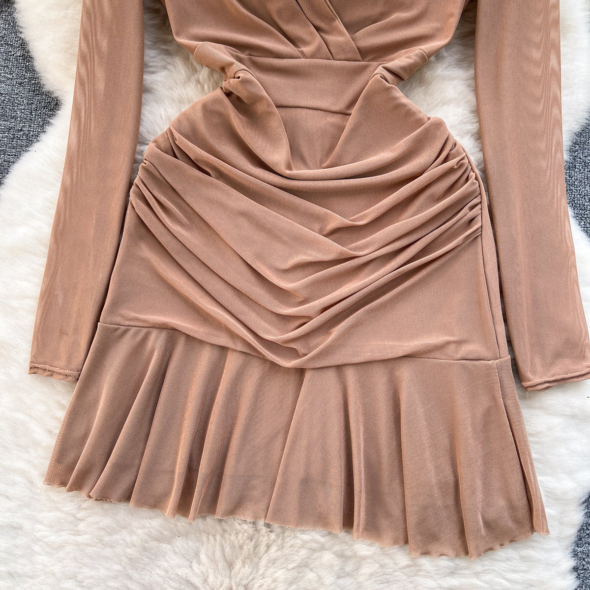 V-neck Pleated Mesh Short Dress