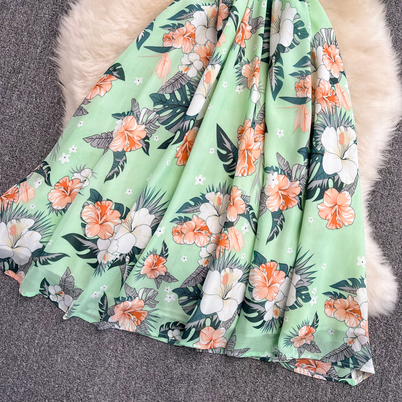 Waist-slimming V-neck Floral Chiffon Dress