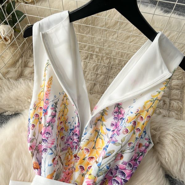 Elegant Sleeveless Floral Layered Dress
