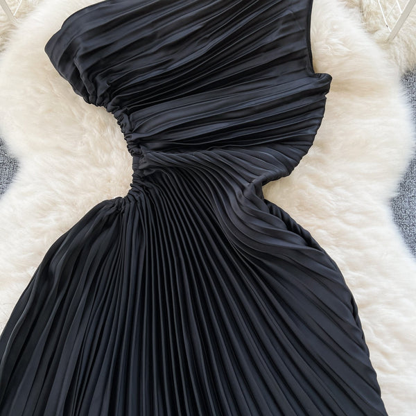Slant Neckline Pleated Black Dress